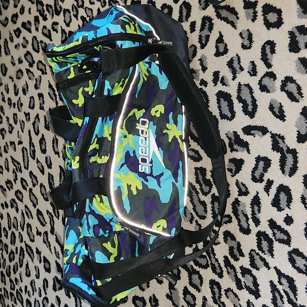 Speedo Teamster 35L Duffel Bag  Blue, Green, and Black Camo - Picture 2 of 7